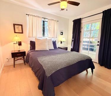 Meiners Oaks Apartment | Charming Private Cottage in Ojai