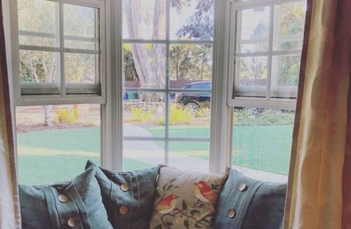 Hedgerow House | Charming Ranch w/spa, 1/2 acre near Miramar Beach