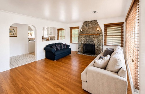 Santa Paula House | Charming Retreat w/Fireplace & Outdoor Pavilion