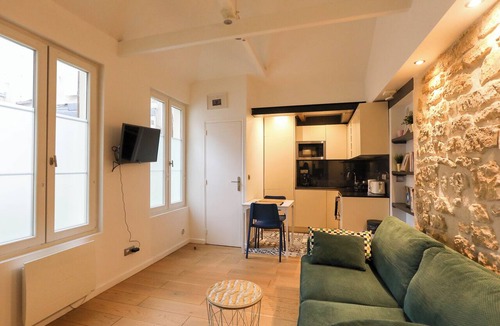 Batignolles Apartment | Charming studio in the 17th, ideal for 2