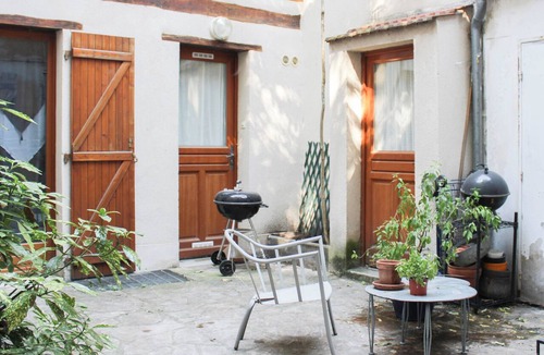 Pere Lachaise Apartment | Charming studio with courtyard near Père-Lachaise