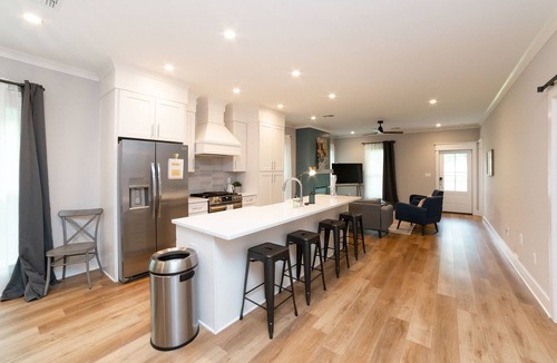 Old Town House | Cheerful 4 Bedroom Home in Downtown Depot District