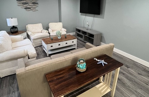 West Hyannisport House | Cheerful Home near the Beach