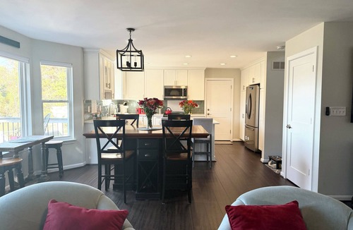 Mayo House | Chesapeake Charm! Waterfront Property! Hot Tub! Grill - Beautiful 4 BR/3.5 Bath