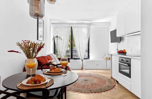 Madeleine Apartment | Chic 1BR in Elegant Madeleine - Elysee & Concorde