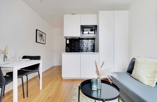 Centre Apartment | Chic and Cosy Studio - 2P- Nanterre