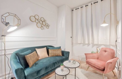 Ternes Apartment | ♥ Chic Apartment near Arc Triomphe - 4P