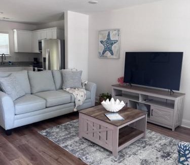 Gulfport House | Chic Beach Home Near Airport Casino Coliseum Base