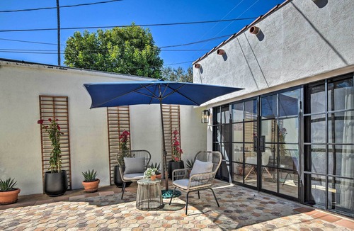 Pacific Palisades Apartment | Chic & Intimate Studio ~ 5 Mi to Santa Monica