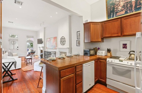 Audubon House | Chic Uptown 3bed next to Magazine & Audubon Park