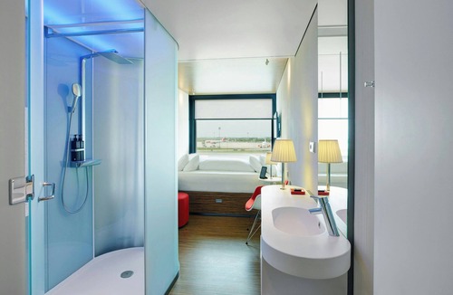Tremblay-les-Gonesse Hotel | citizenM Paris Charles de Gaulle Airport