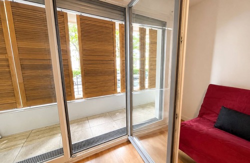 Maisons-Alfort Apartment | Citronnelle, 2 Bedrooms, 3 min Metro 8