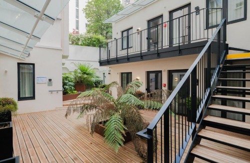 Vanves Hotel | City Pop 2Night Paris - Self check-in