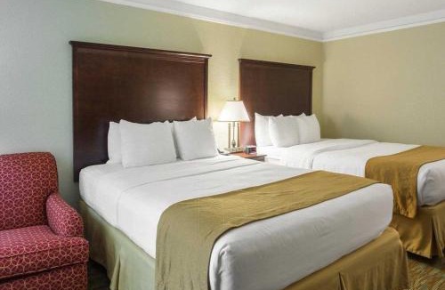 Gonzales Hotel | Clarion Inn Conference Center