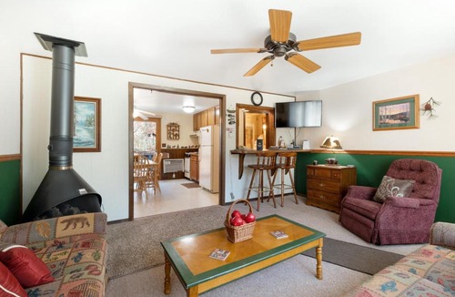 Eagle River Hotel | Cleerwood Village #254