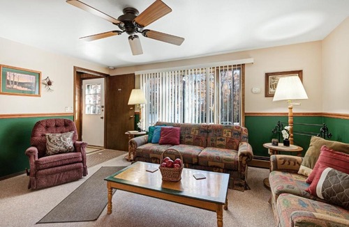 Eagle River Hotel | Cleerwood Village #254