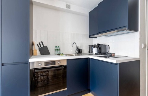 Saint-Vincent-de-Paul Apartment | Close to Center of Paris I Fully equipped