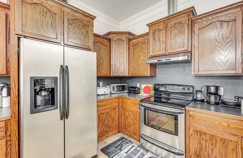 Claiborne House | Close to Hospitals! Family Gem in West Monroe