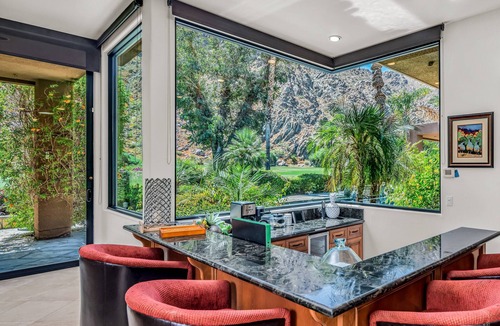 Indian Wells House | Coachella/Stagecoach/Food/Art Festivals, Golf. Stunning Home-Htd Pool/Surreal Views 31 Nt Min