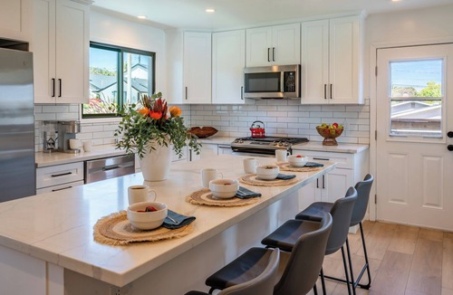 The Mesa House | Coastal Escape - Luxury Beach Living on the Mesa