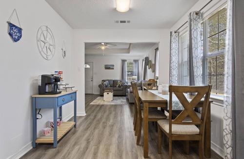 Mississippi City Apartment | Coastal inspired Duplex. Close to the beach! #2