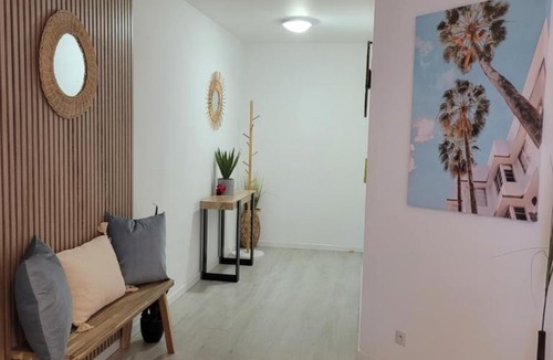 Survilliers Apartment | COCOONING HOUSE 211 SUITE AZUR appartement AEROPORT PARIS ROISSY CDG, PARC ASTERIX, CHATEAU DE CHANTILLY, STADE DE FRANCE