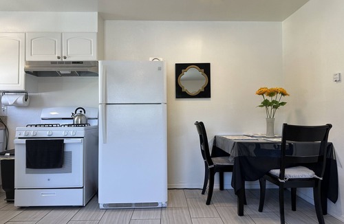 Eastside Apartment | CocoVillaSB Apartment #4