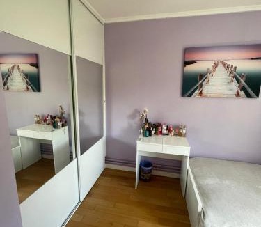 Le Chesnay Bed & Breakfast | Colibri