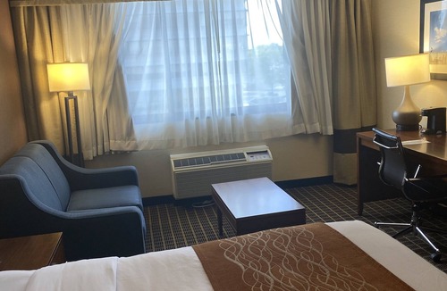 Springfield Hotel | Comfort Inn Springfield
