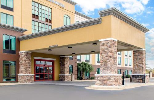 D'Iberville Hotel | Comfort Inn & Suites Biloxi-D'Iberville
