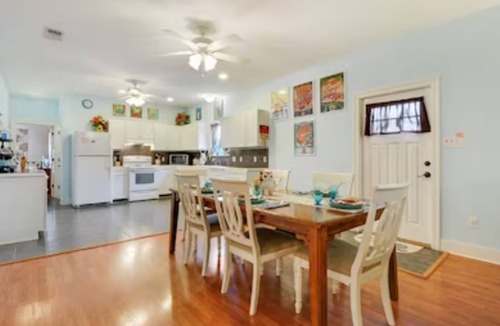 Bay St Louis Apartment | Comfortable, Spacious & Great Location!