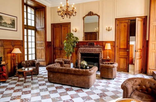 Ermenonville Apartment | Comte de Montmirail Suite (for 2 people)