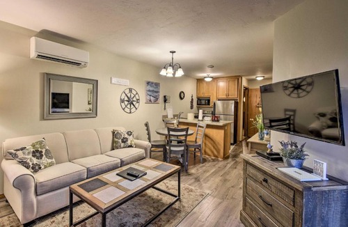 Egg Harbor Apartment | Condo with Resort Amenities - 1 Mile to Beach and Golf