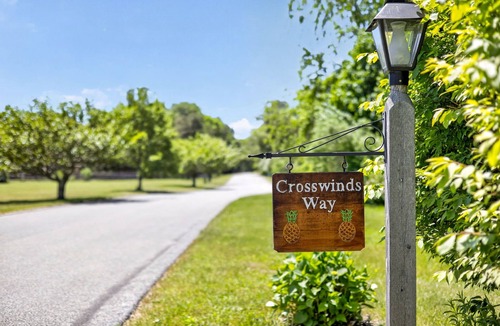 East Falmouth House | Contemporary 3BR House: New Furniture, AC, Hot Tub, 2Gbps Wi-Fi & Pet-Friendly