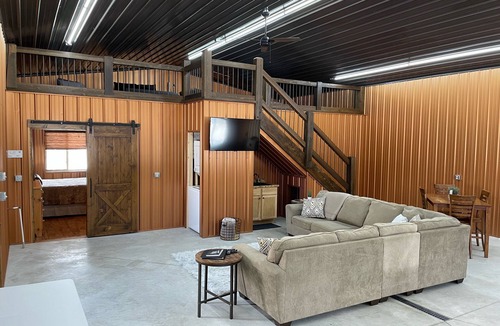 Miltona House | Copper Lodge - Lake Miltona