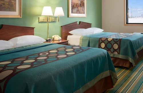New Richmond Hotel | Coratel Inn & Suites New Richmond - Comfort 2 Queen Bed Non-Smoking