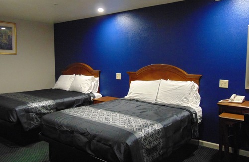 Corcoran Hotel | Corcoran Country Inn