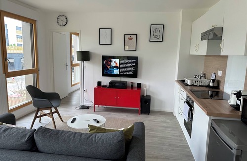 Villepinte Apartment | Cosy 2 rooms and parking 30 mns Gare du Nord by immo kit bnb