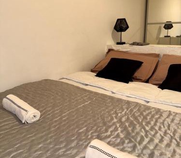 Choisy-le-Roi Apartment | Cosy Choisy - 15 min de Paris
