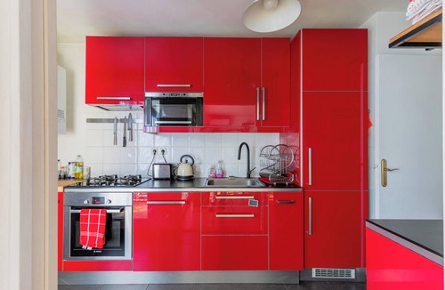 Saint-Ouen Apartment | Cosy Family Apt - 6 People/2BR - Parking - A/C