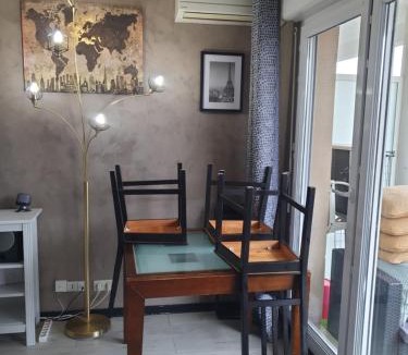 Le Kremlin-Bicetre Apartment | "Cosy & Modern" Logement avec parking privé et proche métro Paris !