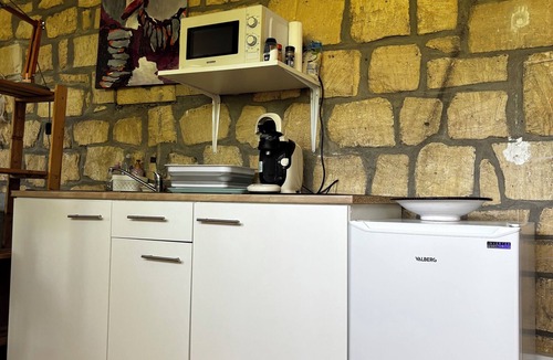 Gouvieux Apartment | Cosy studio with table soccer - charm and comfort