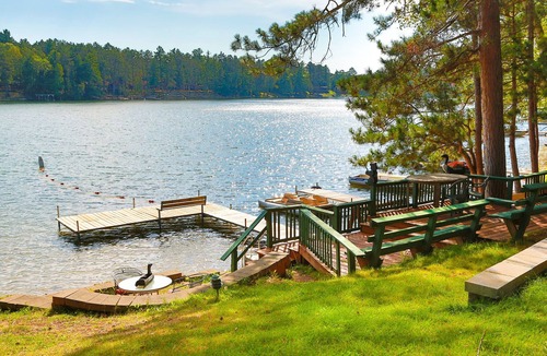 St Germain Cottage | Cottage 5 - Hiller's Pine Haven - Southern exposure overlooking West Bay!