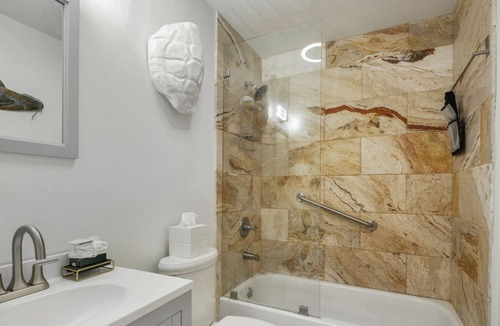 Waveland Cottage | Cottage Oasis less than a mile from the Waveland Beach