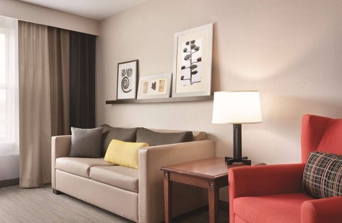 Marinette Hotel | Country Inn & Suites by Radisson, Marinette, WI