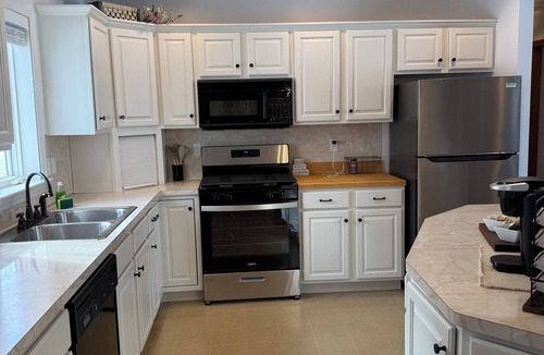 Christiana House | Countryside Haven a Spacious 4-bedroom house in Quarryville