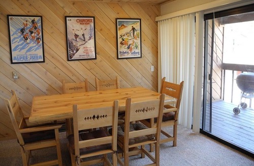 Mammoth Lakes Condo | Courchevel 34