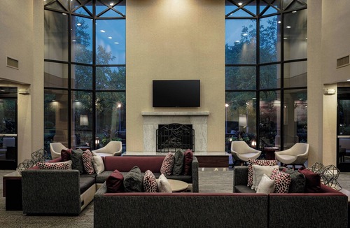 Springfield Hotel | Courtyard by Marriott Springfield