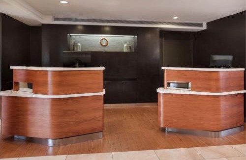 Solana Beach Hotel | Courtyard by Marriott San Diego Del Mar/Solana Beach