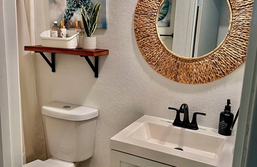 Racquet Club West Condo | Cozy 1-bedroom and 1 bath condo in fabulous Palm Springs